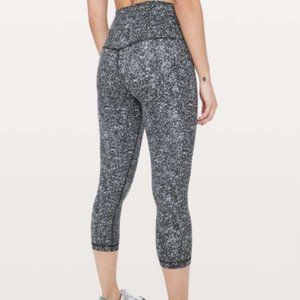Lululemon Cropped Leggings 4 Black Gray White